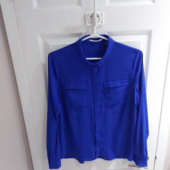 T Tahari | Button Up Blouse - Picture 2 of 15
